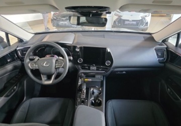 Lexus NX II 2025 Lexus NX Lexus NX 350H 2.5 Hybrid Leasing Kinto FV23 2.5 Benzyna, zdjęcie 4