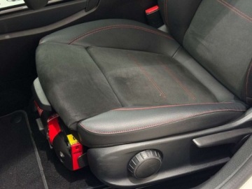 Mercedes Klasa A W177/V177 Hatchback Plug-In 1.3 250e 218KM 2020 Mercedes-Benz Klasa A AMG Line Plug In Fotele kubelkowe Nawigacja Kame, zdjęcie 9