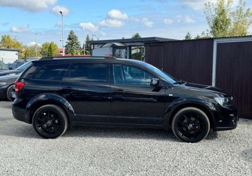 Fiat Freemont 2.0 Multijet II 16v 170KM 2015 Fiat Freemont 2.0 mjet 170KM diesel 4x4 Black Code 7 osob TV Navi PDC Pols, zdjęcie 5