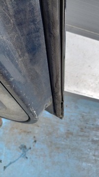 DVEŘE ZADNÍ PRAVÉ FIAT SIENA 00R