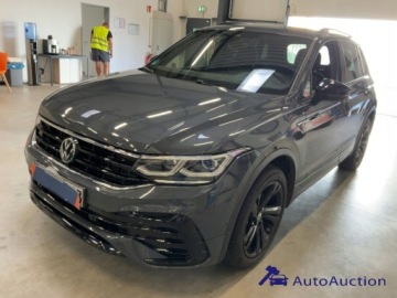 Volkswagen Tiguan II SUV Facelifting 2.0 TDI 200KM 2023 Volkswagen Tiguan 2.0 TDI R-Line 4Motion