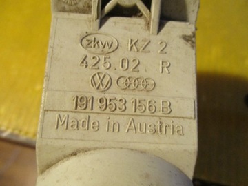 25/21 SVĚTLO SMĚROVKA PŘEDNÍ PRAVÝ VW GOLF 2 JETTA 83-91R. 191953156B