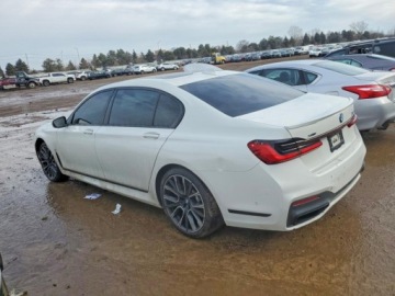 BMW Seria 7 G11-G12 Sedan Facelifting 4.4 750i 530KM 2020 BMW Seria 7 2020r., 750 Xi, 4.4L, od ubezpieczalni 4.4 Benzyna 530KM, zdjęcie 1