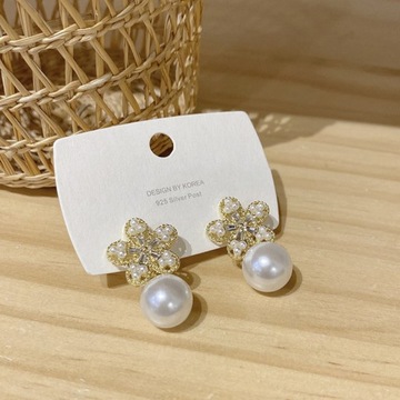 Koreański moda S925 srebrna igła barokowa perła cy