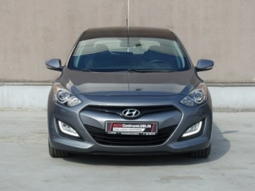Hyundai i30 II Hatchback 3d 1.6 CRDi (HIGH)  128KM 2013 Hyundai i30 1.6 CRDI 128KM/Panorama, zdjęcie 3