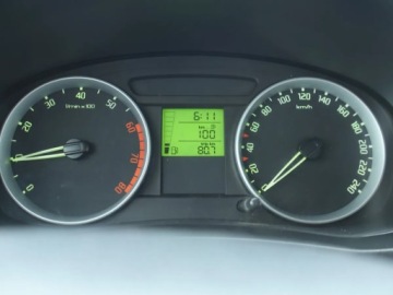 Skoda Fabia II Kombi 1.2 70KM 2008 Skoda Fabia 1.2 12V, Salon Polska, Klima,ALU, zdjęcie 9