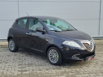 Lancia Ypsilon IV Hatchback 5d 0.9 8v Twin Air 85KM 2012 Lancia Ypsilon Benzyna 85KM, Śliczna,, zdjęcie 2