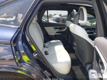 Mercedes GLC C254/X254 2024 Mercedes-Benz GLC 300, 2024r., 4x4, 2.0L 2.0 Benzyna 255KM, zdjęcie 9