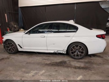 BMW Seria 5 G90-91 2023 BMW Seria 5 540I XDrive 2023 2.0l 2.0 Benzyna 248KM, zdjęcie 5