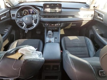 Mitsubishi Outlander III 2022 Mitsubishi Outlander Mitsubishi Outlander SE S-AWC, od ubezpieczalni 2.5, zdjęcie 6