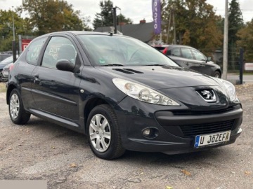 Peugeot 206 Hatchback 5d + 1.4 75KM 2010 Peugeot 206 plus 1.4 benzyna 75KM 2010r, zdjęcie 5