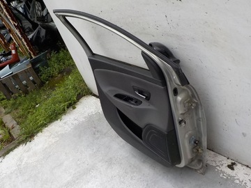 374 CHRYSLER YPSILON DVEŘE LEVÉ PŘEDNÍ