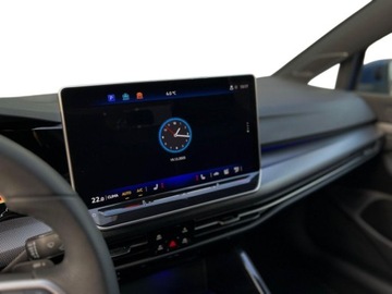 Volkswagen Golf VIII Variant 1.5 eTSI 150KM 2024 Volkswagen Golf 1.5 Benzyna 150KM, zdjęcie 11