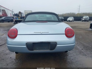 Ford 2004 Ford Thunderbird 2004 r., 3,9L 3.9 Benzyna 280KM, zdjęcie 4