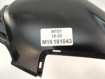 YAMAHA MT07 18-20 ПРАВАЯ КРЫШКА ЗАЛИВНОЙ ГОРЛОВИНЫ БАКА