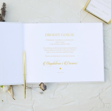 Гостевая книга БЕЛЫЕ страницы, золотая надпись + наклейки