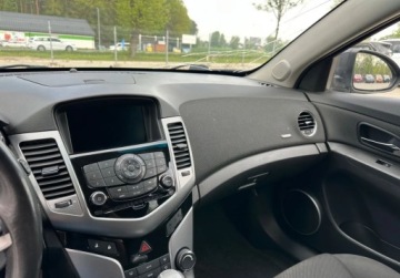 Chevrolet Cruze Sedan 2.0 VCDI 16V DOHC 163KM 2013 Chevrolet Cruze 2.0D 163KM 2013r. automat auto zarejestrowane i ubezpieczo, zdjęcie 12
