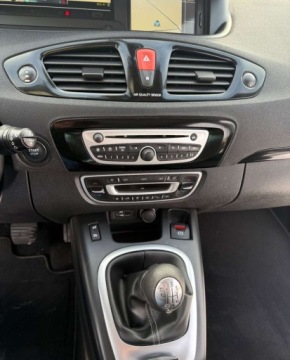 Renault Scenic III Van 1.4 TCe 16v 130KM 2011 Renault Scenic Renault Scenic 1.4 16V TCE Bose Edition 1.4 Benzyna 130KM, zdjęcie 19