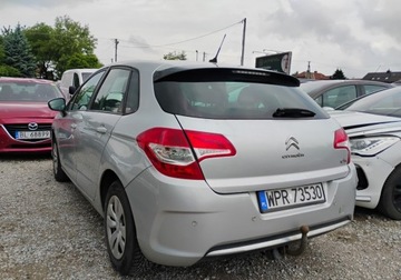 Citroen C4 I Hatchback Facelifting 1.6 HDI 92KM 2010 Citroen C4 2011r, 1.6 HDI. Lekko uszkodzony prawy bok. 1.6 Diesel 92KM, zdjęcie 3