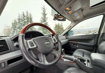 Jeep Grand Cherokee III 3.0 CRD V6 218KM 2009 Jeep Grand Cherokee Jeep Grand Cherokee 3.0 CRD Overland 3.0 Diesel 218KM, zdjęcie 18
