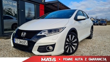 Honda Civic IX Hatchback 5d Facelifting 1.4 i-VTEC 100KM 2016 Honda Civic 1.4Benz manual Navi Kamera climatronic biala perla 1.3 99KM