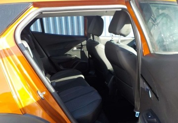 Peugeot 2008 II SUV 1.2 PureTech 100KM 2020 Peugeot 2008 Okazja 1.2 Benzyna 101KM, zdjęcie 27