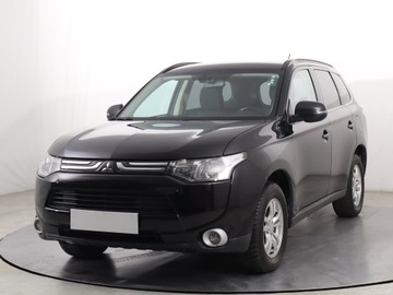 Mitsubishi Outlander III 2013 Mitsubishi Outlander 2.0, Klima, Klimatronic, zdjęcie 1