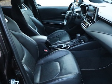 Toyota Corolla XII 2019 Toyota Corolla 2.0 Hybrid, Salon Polska, zdjęcie 8