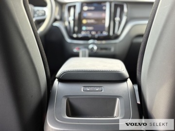 Volvo XC60 II 2024 Volvo XC 60 T6 Plug-In Hybrid | AWD | Core | FV23%, zdjęcie 22