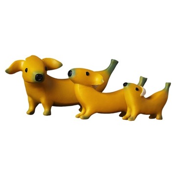 Statues A Family of Three Dogs for TV