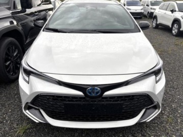 Toyota Corolla XII TS Kombi Facelifting 1.8 Hybrid 140KM 2026 Od ręki - Style 1.8 Hybrid 140KM | Podgrzewane fotele!, zdjęcie 1