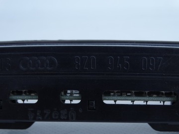 LAMPA TŘETÍ SVĚTLO STOP KRYT 8Z0945097 AUDI A2