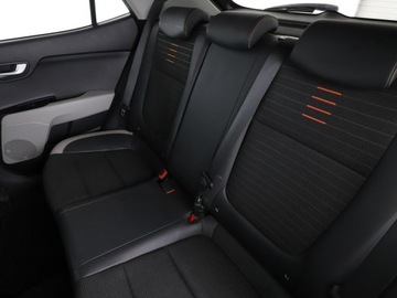 Kia Stonic Crossover 1.0 T-GDI 100KM 2019 Kia Stonic kamera półskóra navi tempomat, zdjęcie 16