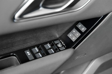 Land Rover Range Rover Velar SUV Facelifting 3.0 P400 400KM 2024 Land Rover Range Rover VELAR 3.0 I6 400KM Dynamic, zdjęcie 25