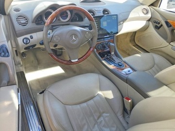 Mercedes SL R230/2 2009 Mercedes-Benz SL 550 2009 5.5 Benzyna 382KM, zdjęcie 8