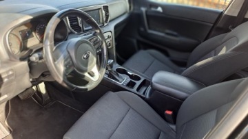 Kia Sportage IV SUV 1.7 CRDi 141KM 2018 KIA SPORTAGE 1.7 CRDI 140KM 2018r AUTOMAT Możliwy kredyt!, zdjęcie 6
