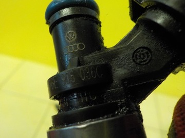 AUDI A4 B7 A6 3.2 FSI 08R 256KM AUK VSTŘIKOVAČE VSTŘIKOVACÍ TRYSKA 06E906036C JSD7-41