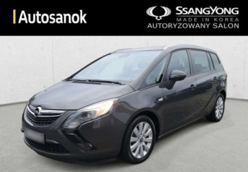 Opel Zafira C Tourer 1.4 Turbo ECOTEC 140KM 2015 Opel Zafira BDB STAN - 7 osobowy - kamera - klima - nawigacja - tempomat