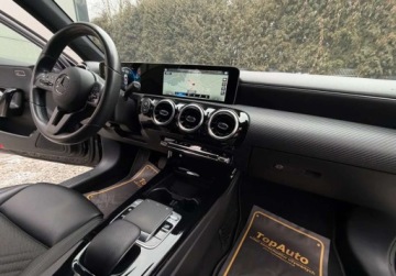Mercedes Klasa A W177/V177 Hatchback 1.5 180d 116KM 2018 Mercedes-Benz Klasa A 1.5D NAVI gwarancja LED KAMERA virtual cockpit, zdjęcie 18