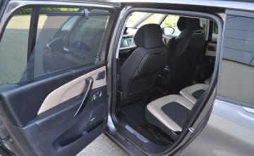Citroen Grand C4 Picasso II Grand Picasso 1.6 THP 165KM 2015 Citroen C4 Grand Picasso 1.6 benzyna Automat 7-osob Exclusive Kamera Naw, zdjęcie 9