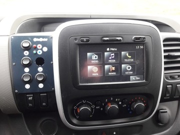 Renault Master IV Furgon FWD 2.3 dCi 150KM 2015 Renault Master 150KM AMBULANS KAMPER, zdjęcie 39