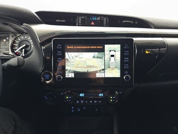 Toyota Hilux VIII Podwójna kabina Facelifting 2.8 D-4D 204KM 2023 Toyota Hilux 2.8 D-4D Double Cab SR5+ 4x4 2.8 D-4D, zdjęcie 15