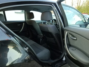 BMW Seria 1 E81/E87 Hatchback 5d E87 2.0 118d 143KM 2010 BMW 118d seria 1, zdjęcie 8