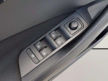 Skoda Scala Hatchback 1.0 TSI 110KM 2021 Skoda Scala 1.0TSI 110KM Ambition SalonPL SerwisASO Led Smartlink Clima FV, zdjęcie 17