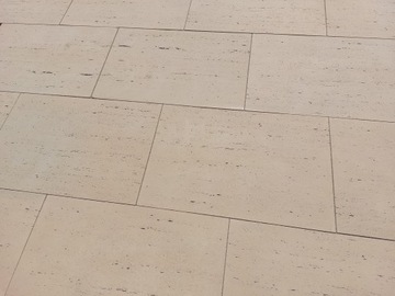 Травертин 28 шт террасные плиты 75х50х4 10,5 м2 натуральный вид