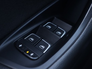 Audi A6 C7 Avant 2.0 TDI 177KM 2014 Audi A6 2.0 TDI, 174 KM, Automat, Xenon, Bi-Xenon, zdjęcie 17