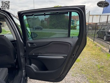 Opel Zafira C Tourer 1.4 Turbo ECOTEC 140KM 2012 Opel Zafira 7 osobowy -Tourer- Szwajcaria - Po przegladzie olejowym Gwara, zdjęcie 34