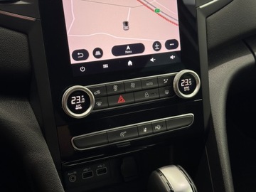 Renault Megane IV GrandCoupe Facelifting 1.3 TCe 140KM 2022 Renault Megane Intens / Ambiente / Kamera cofania, zdjęcie 21