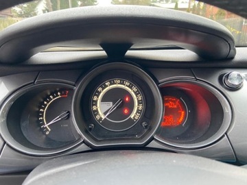 Citroen C3 II Hatchback facelifting 1.2 VTi 82KM 2015 Citroen C3 Citroen C3 1.2 B Panorama Klimatyzacja Niski Przebieg 86 tys.km, zdjęcie 30