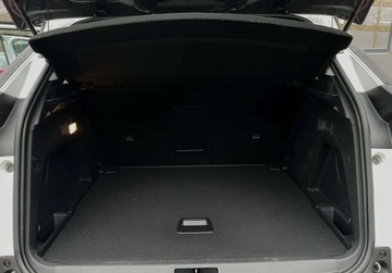 Peugeot 3008 II Crossover 1.2 PureTech 130KM 2017 Peugeot 3008 II LED 1.2 e-THP 130KM gwarancja MANUAL 1.2 Benzyna, zdjęcie 34